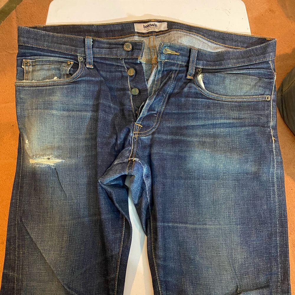 Baldwin Distressed Jeans - Picture 3 of 7